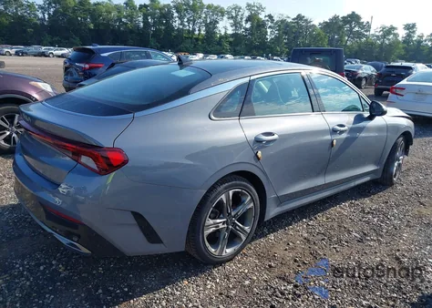 2022 Kia K5 Ex z USA, uszkodzony, nr VIN 5XXG34J21NG136267